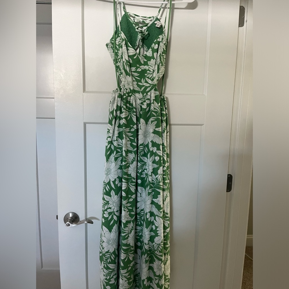 Maxi dress Hawaii theme stunning American eagle linen blend